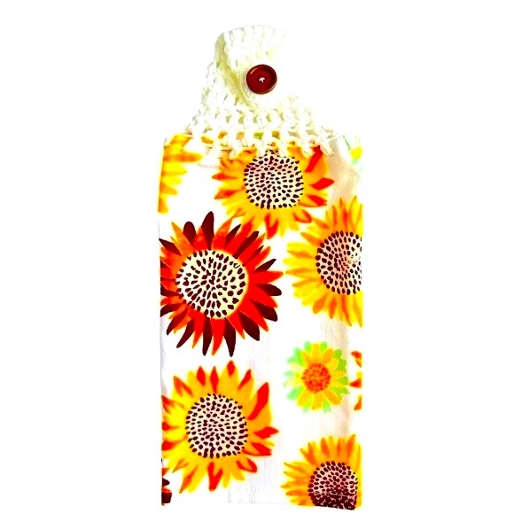 Hand Crafted Colorful Yellow Floral Sunflowers Hanging Hand Towels Crochet Top - Picture 6 of 10